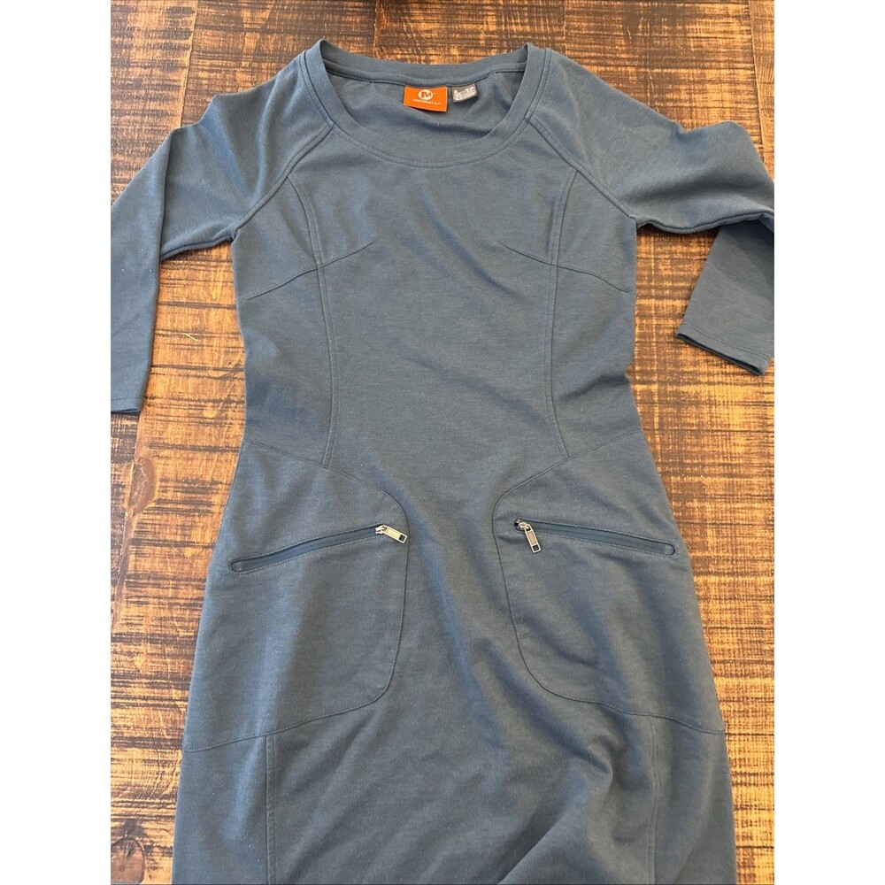 Merrell Hiking Travel Dress Petite XS Outdoor.  Excellent Condition.